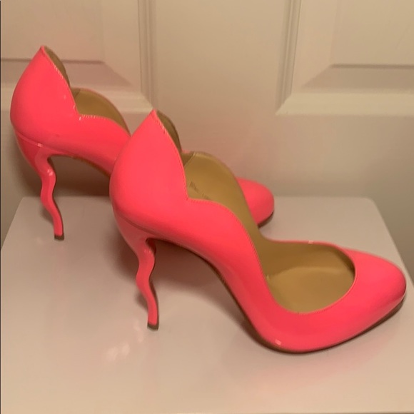 HOT PINK Louboutin Heels - Picture 4 of 16